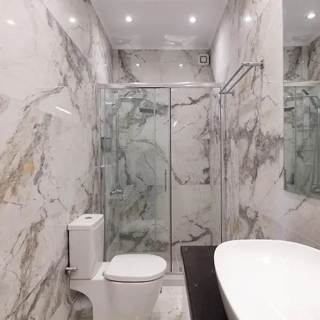 3-bedroom With Private Rooftop Jacuzzi & Panoramic Views Apartament Retimno